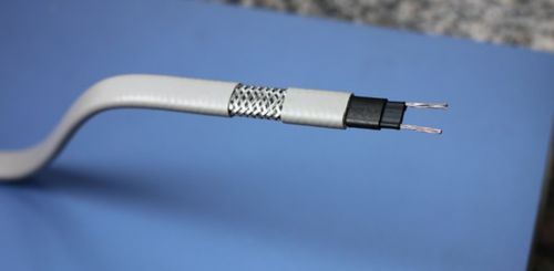 電伴熱帶尾端不連接如何構(gòu)成回路？解析其工作原理與安裝要點(diǎn)